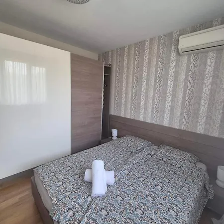 Apartment 2bd